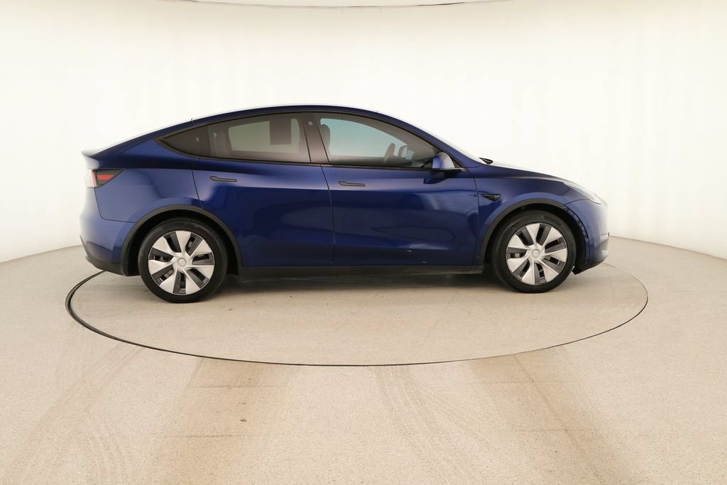 Used 2021 Tesla Model Y Long Range AWD/4WD image 7