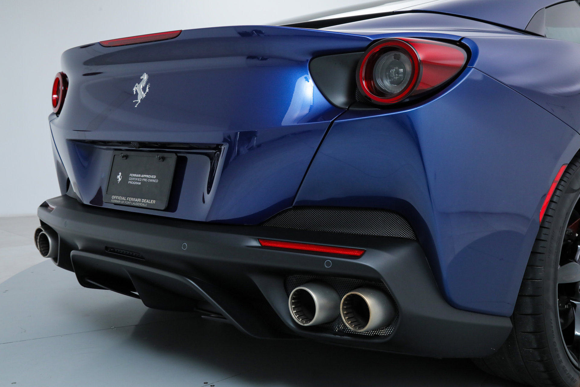 Certified 2019 Ferrari Portofino image 25