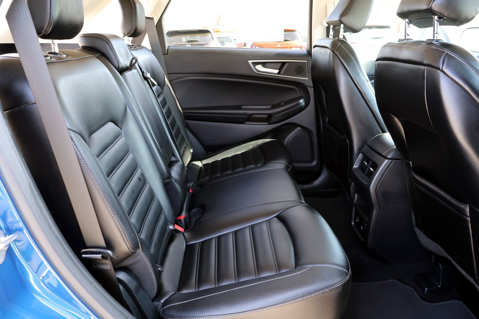 Used 2022 Ford Edge SEL w/ Convenience Package image 15