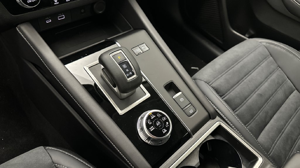 New 2026 Nissan Rogue SL AWD/4WD image 14