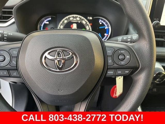 Used 2025 Toyota RAV4 LE image 17