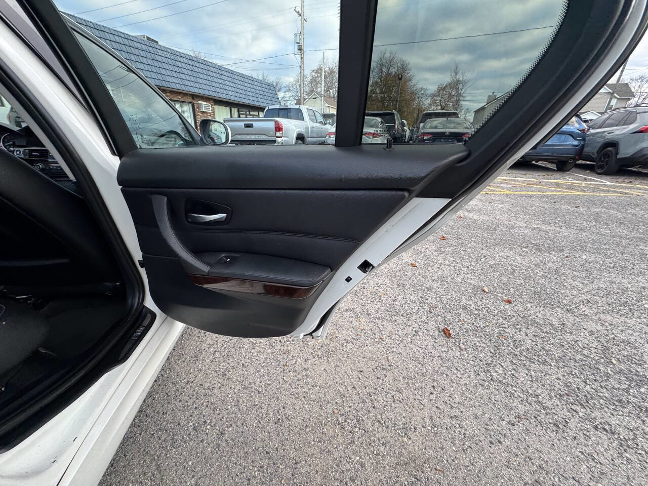 Used 2011 BMW 335i 335i 4dr Sedan image 49