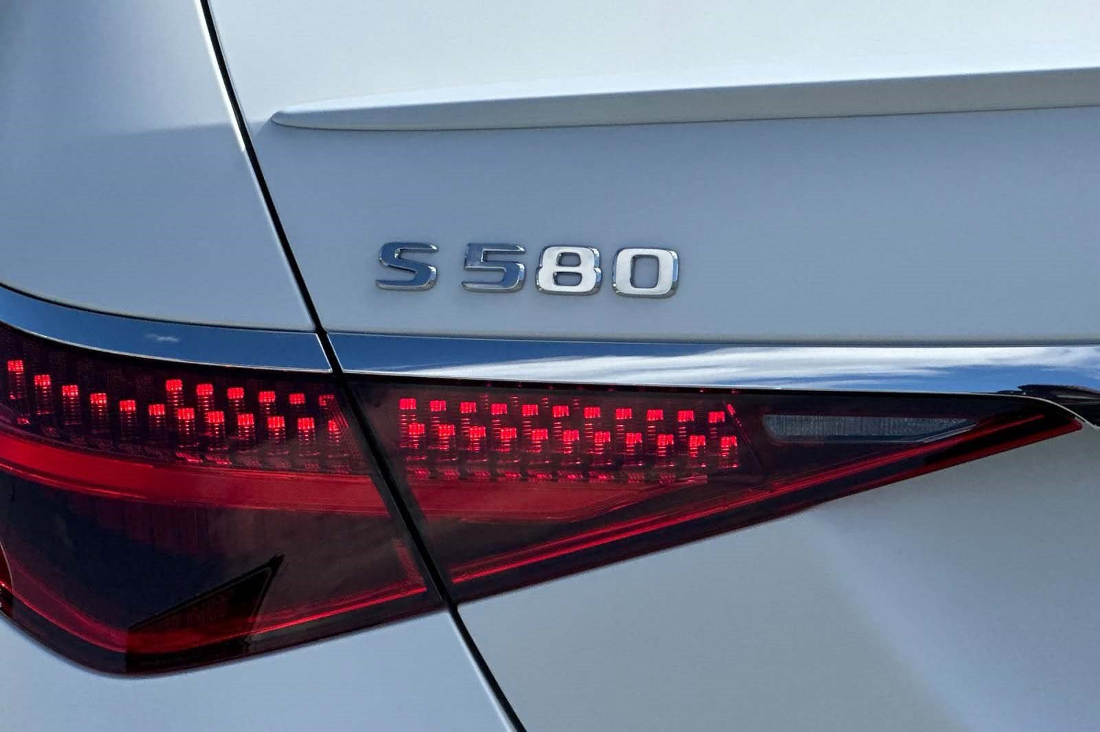 Used 2026 Mercedes-Benz S 580 4MATIC Sedan image 13