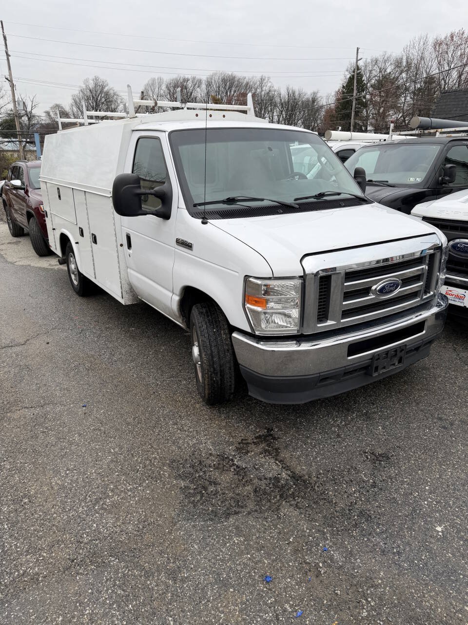 Used 2021 Ford E-350 and Econoline 350 Super Duty w/ Power Windows & Locks Group RWD image 5