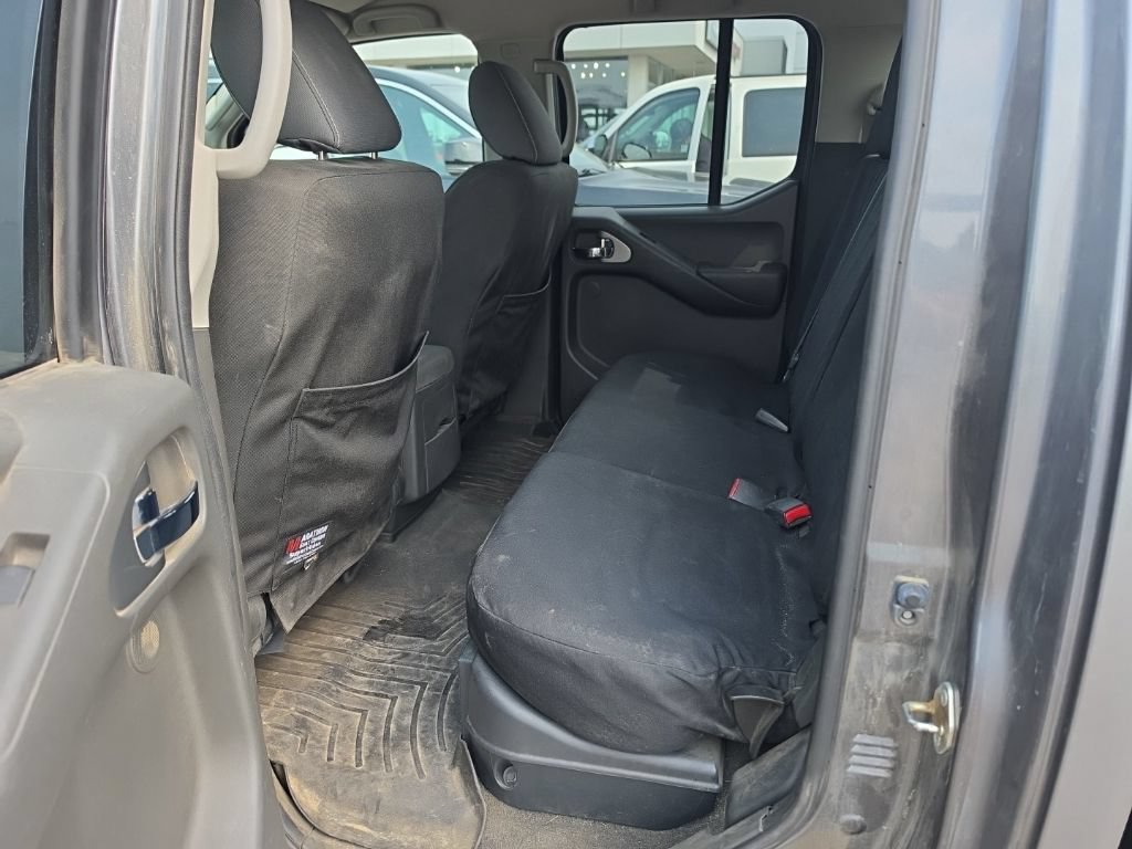 Used 2018 Nissan Frontier PRO-4X AWD/4WD image 10