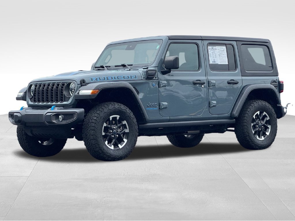 Used 2024 Jeep Wrangler Unlimited Rubicon 4xe AWD/4WD image 3