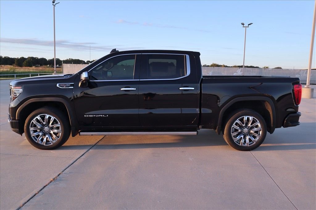 Used 2023 GMC Sierra 1500 Denali w/ Denali Reserve Package image 2