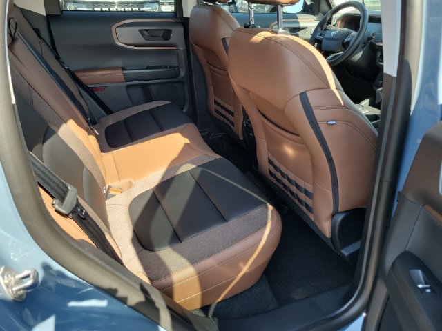 New 2026 Ford Bronco Sport Outer Banks AWD/4WD image 17