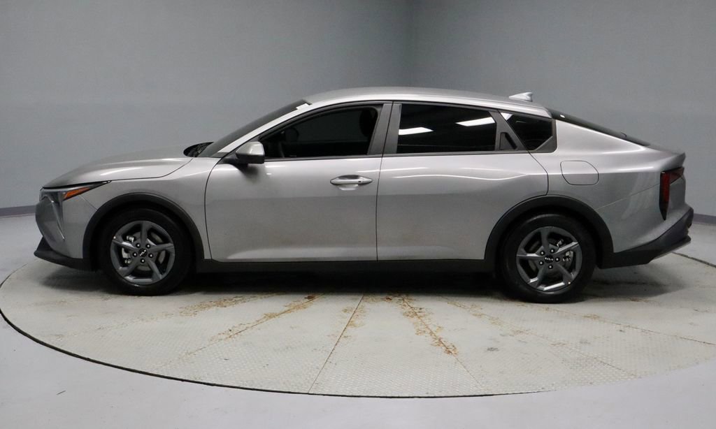 Used 2025 Kia K4 FWD image 7