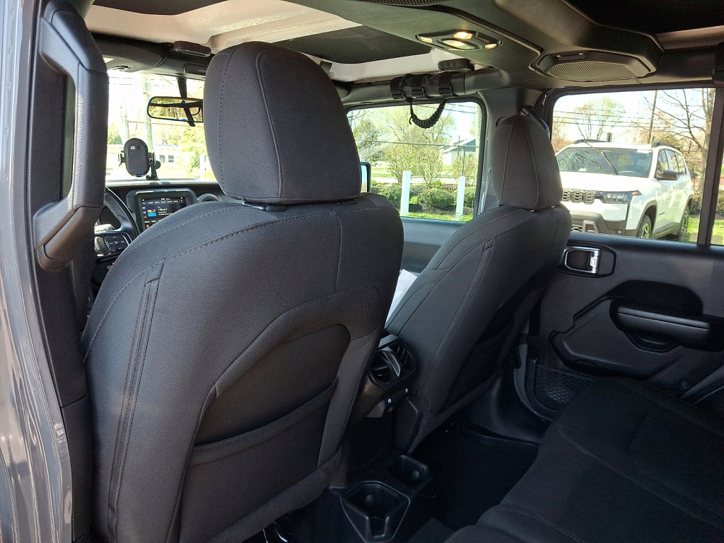 Certified 2021 Jeep Wrangler Unlimited Sport image 21