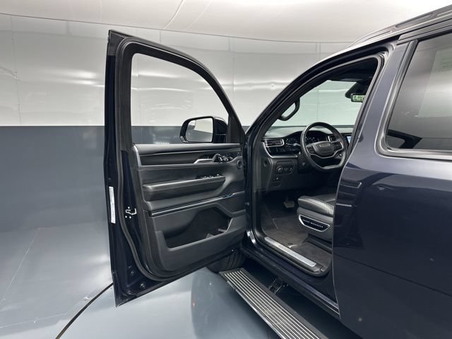Certified 2024 Jeep Grand Wagoneer L Series II w/ Quick Order Packagew 28T AWD/4WD image 27