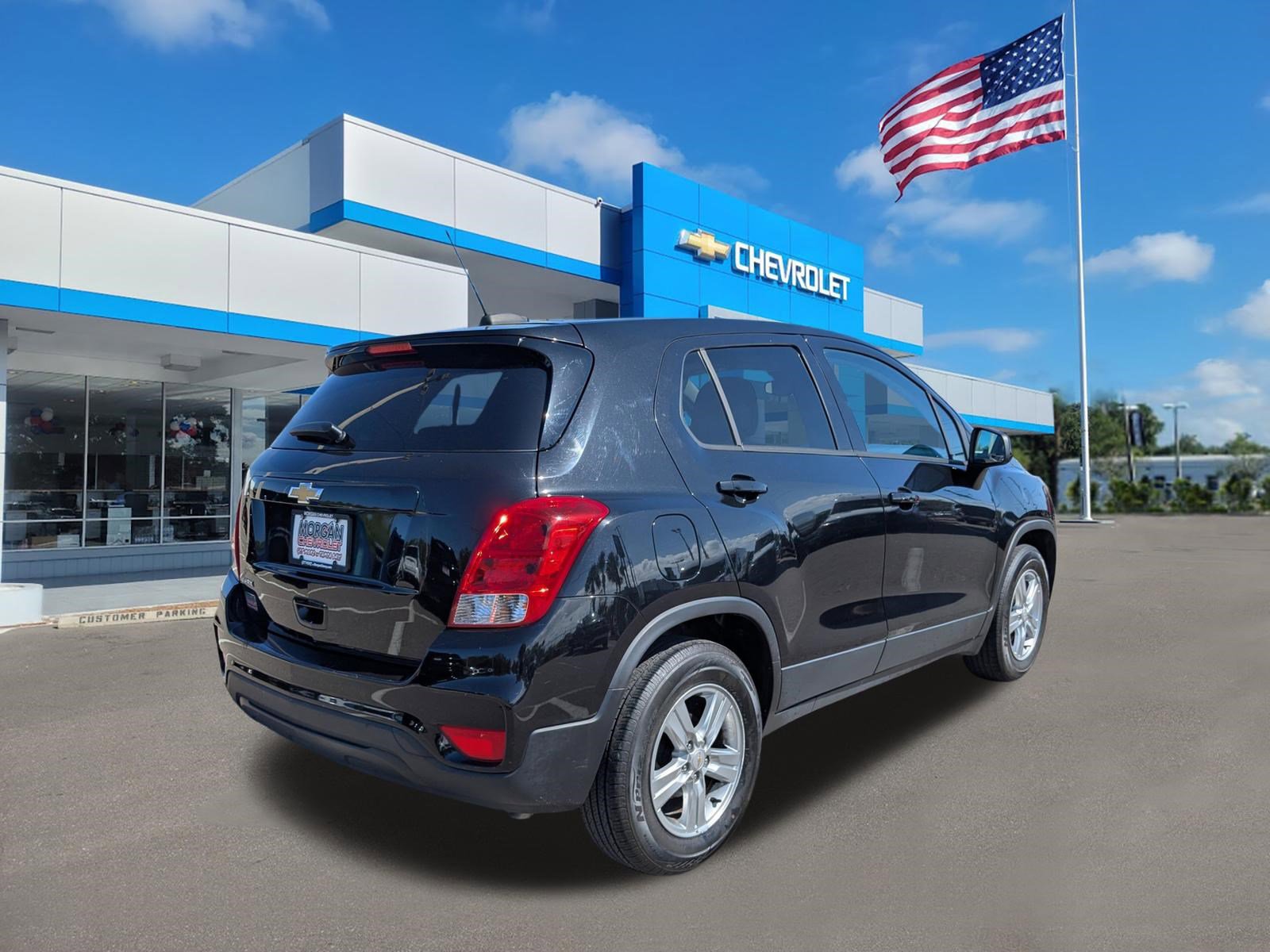 Used 2020 Chevrolet Trax LS w/ Tint and Cruise Package image 4