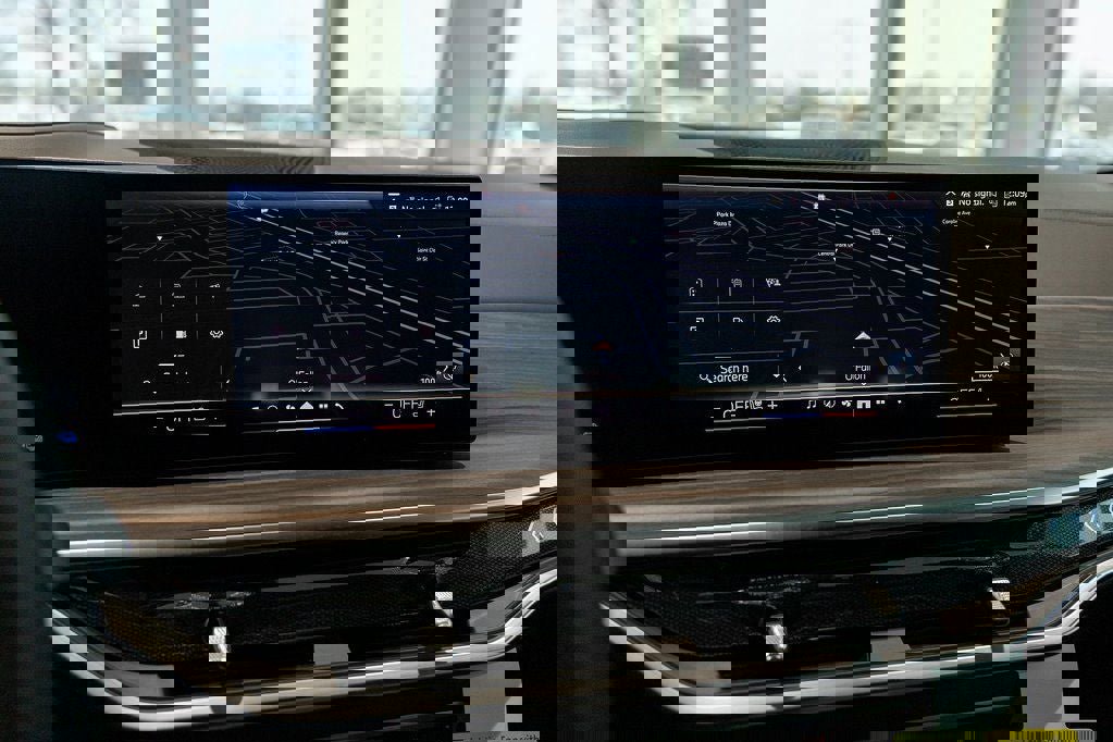 New 2026 BMW X5 xDrive50e w/ Premium Package image 30