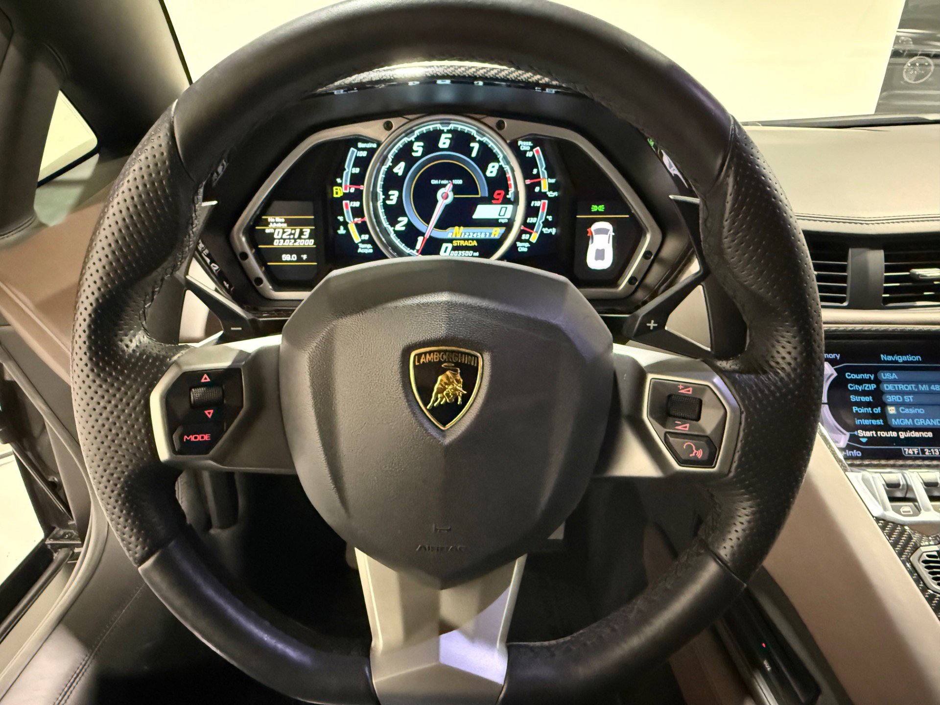 Used 2014 Lamborghini Aventador LP 700-4 image 54