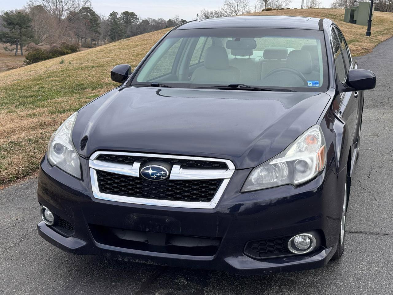 Used 2014 Subaru Legacy 2.5i Limited w/ Moonroof Package AWD/4WD image 5
