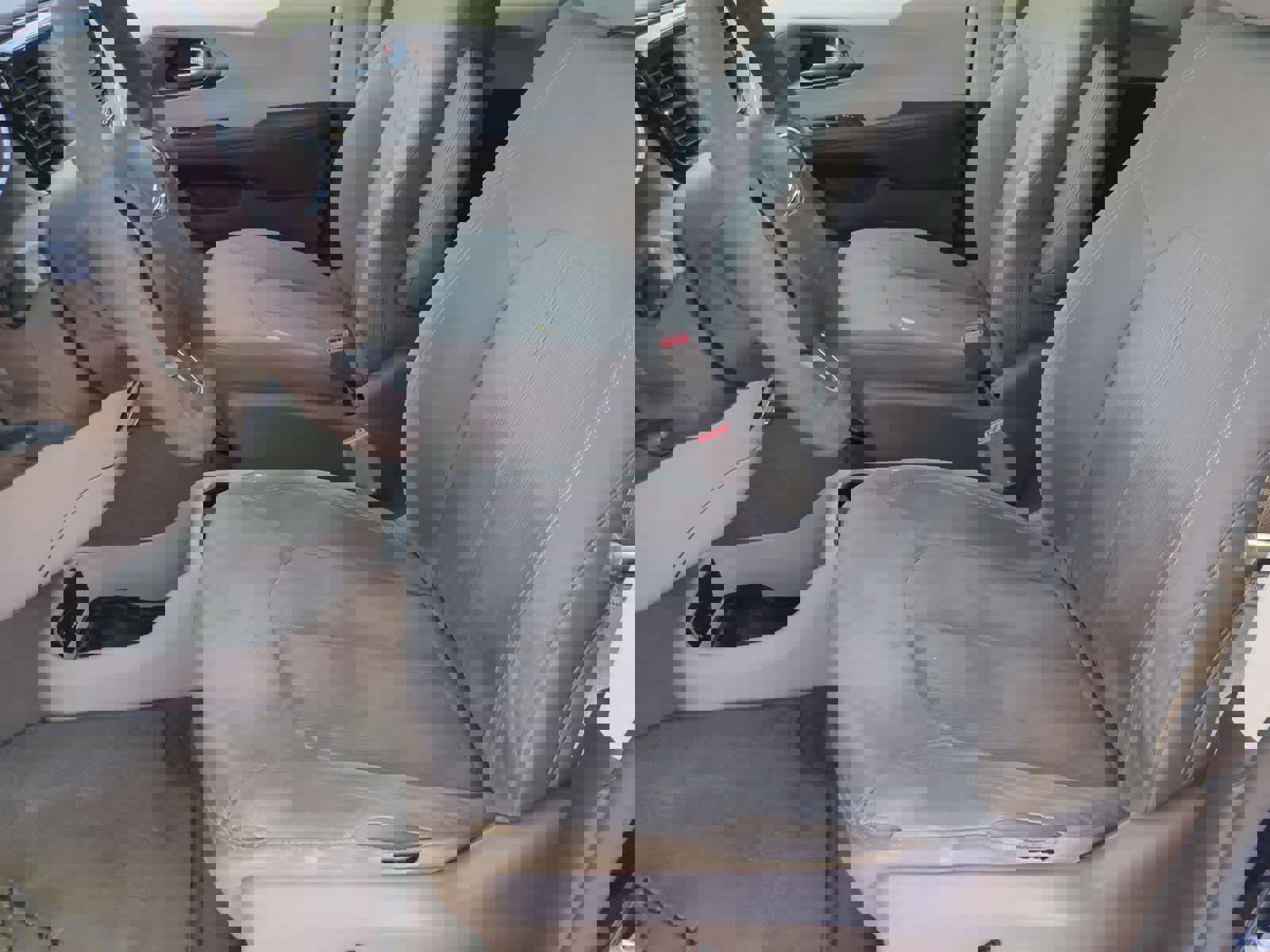 Used 2017 Chrysler Pacifica LX image 16