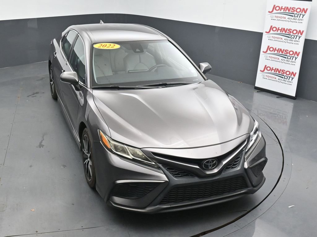 Used 2022 Toyota Camry SE FWD image 25