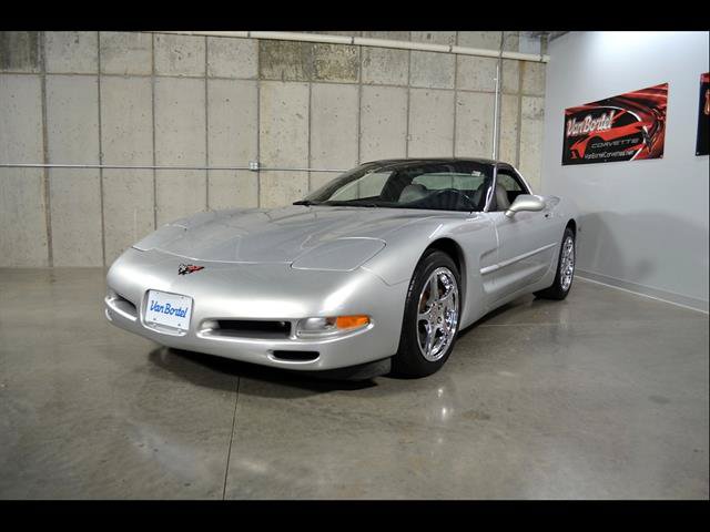 Used 1997 Chevrolet Corvette Coupe w/ Memory Pkg RWD image 4