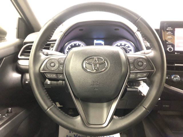 Used 2023 Toyota Camry SE FWD image 16