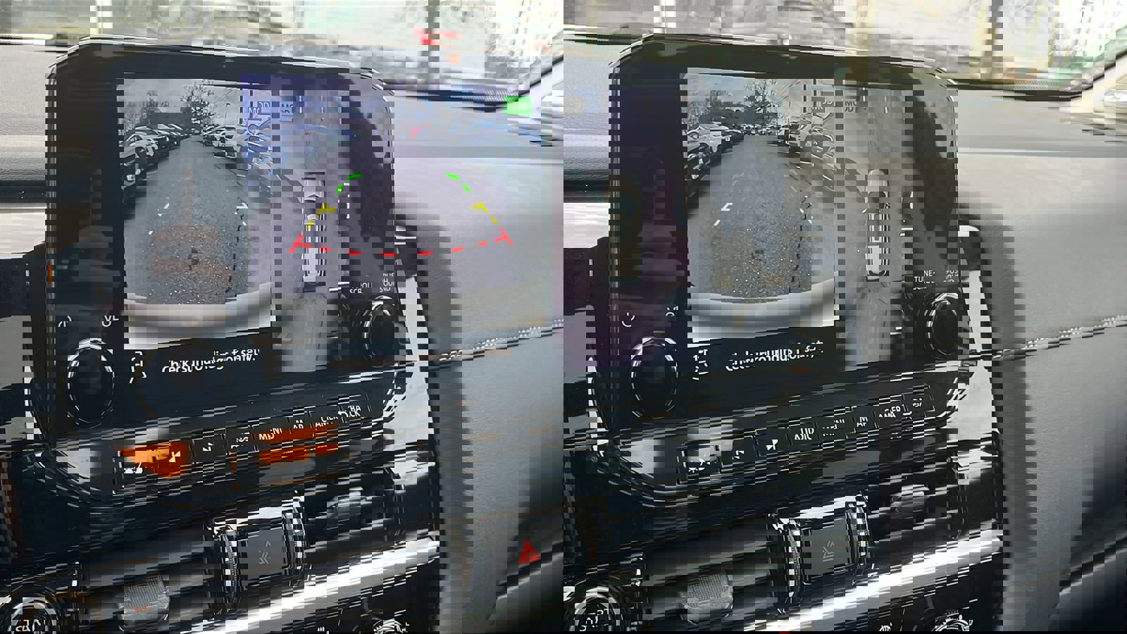 Used 2023 Nissan Pathfinder SL w/ SL Premium Package image 18