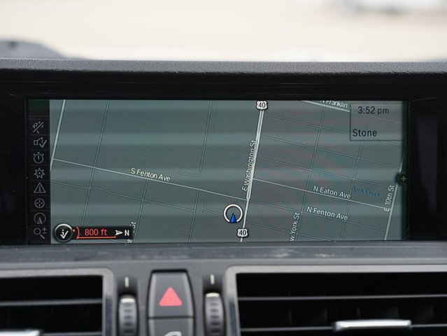 Used 2015 BMW Z4 sDrive35i image 17