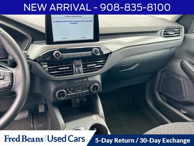 Certified 2024 Ford Escape Active AWD/4WD image 11