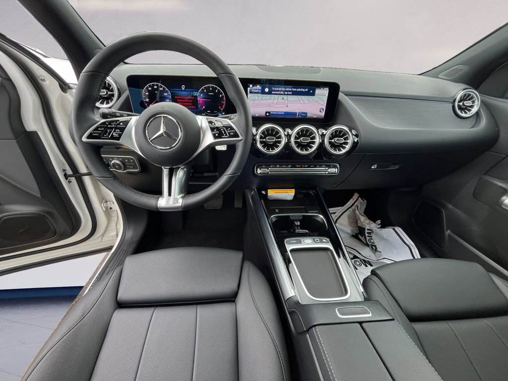 Certified 2025 Mercedes-Benz GLA 250 4MATIC image 10