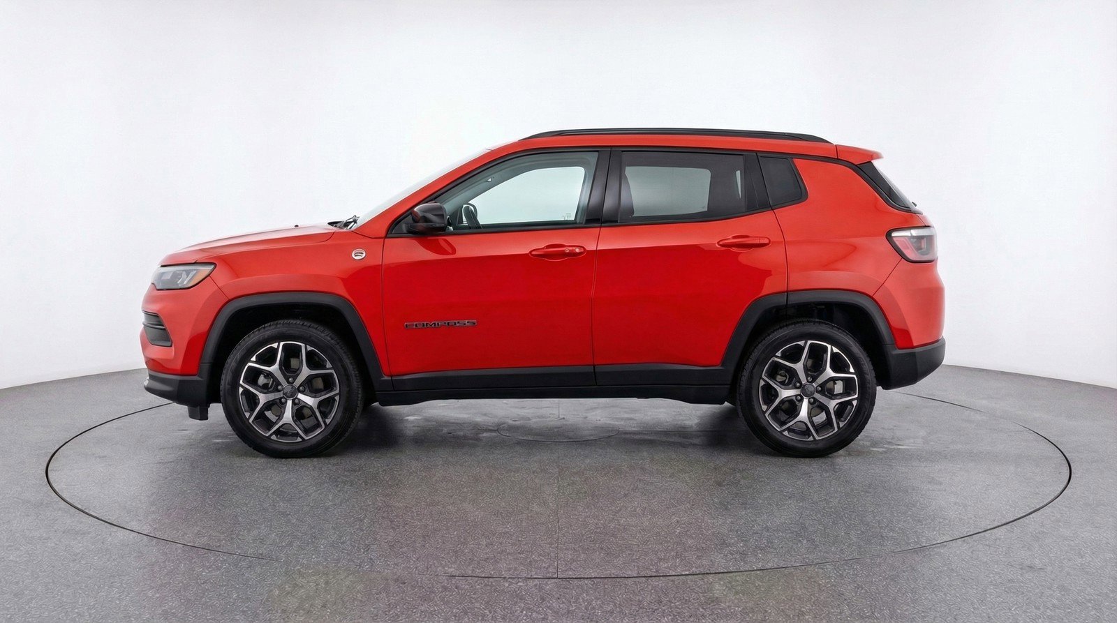 Used 2025 Jeep Compass Limited AWD/4WD image 5