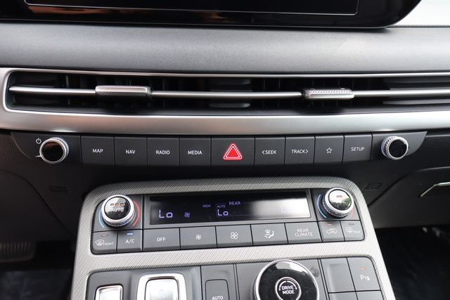 Used 2024 Hyundai Palisade SEL FWD image 39