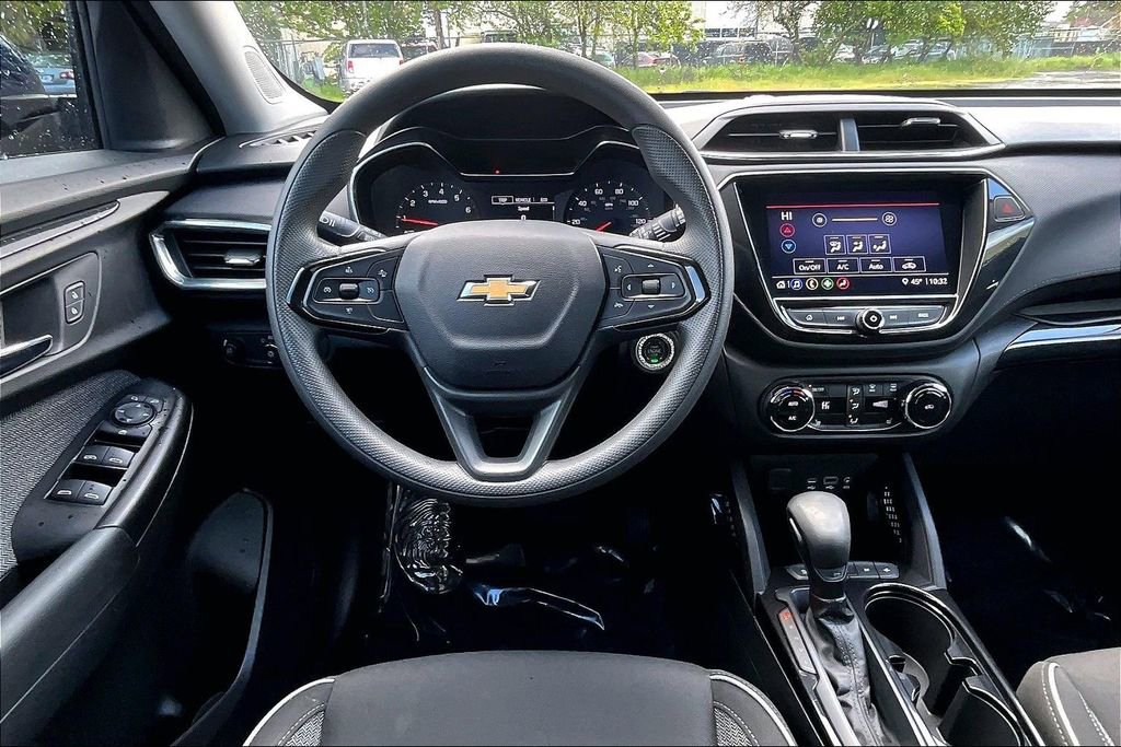 Used 2021 Chevrolet TrailBlazer LT w/ Convenience Package image 7
