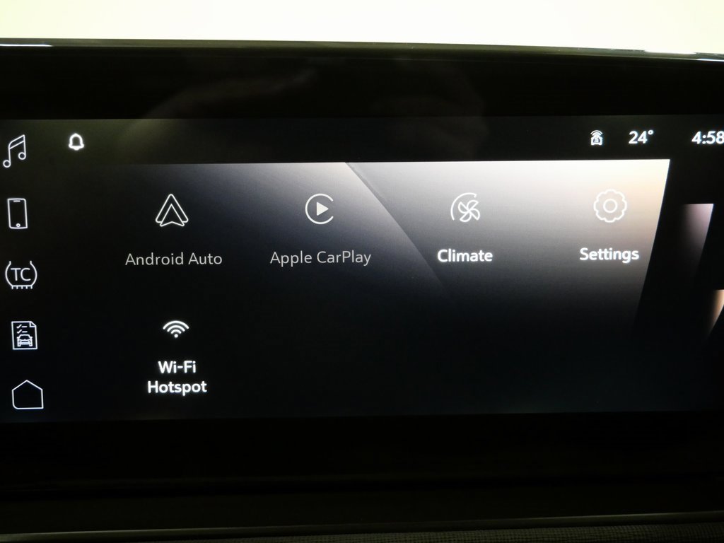 Used 2025 Buick Envista Preferred w/ Convenience II Package image 17