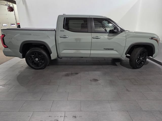 Used 2024 Toyota Tundra Limited AWD/4WD image 6
