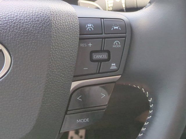 Used 2025 Toyota Camry SE FWD image 22