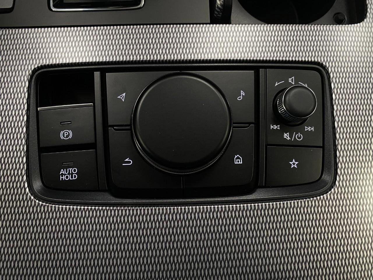 New 2025 MAZDA CX-90 3.3 Turbo w/ Preferred Package image 27