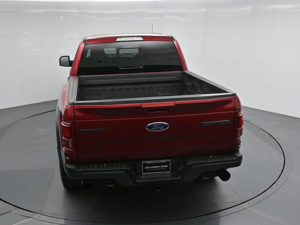 Certified 2017 Ford F150 Raptor w/ Equipment Group 802A Luxury image 45