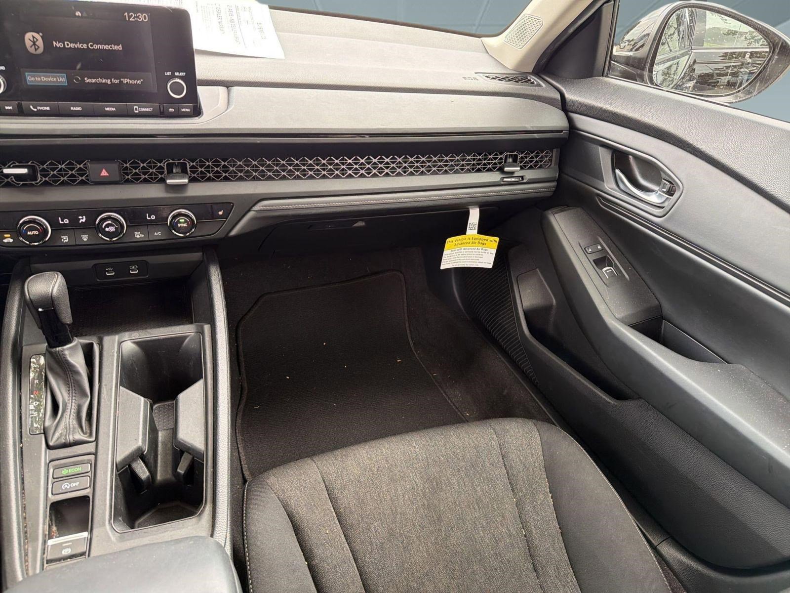 Used 2024 Honda Accord EX image 27
