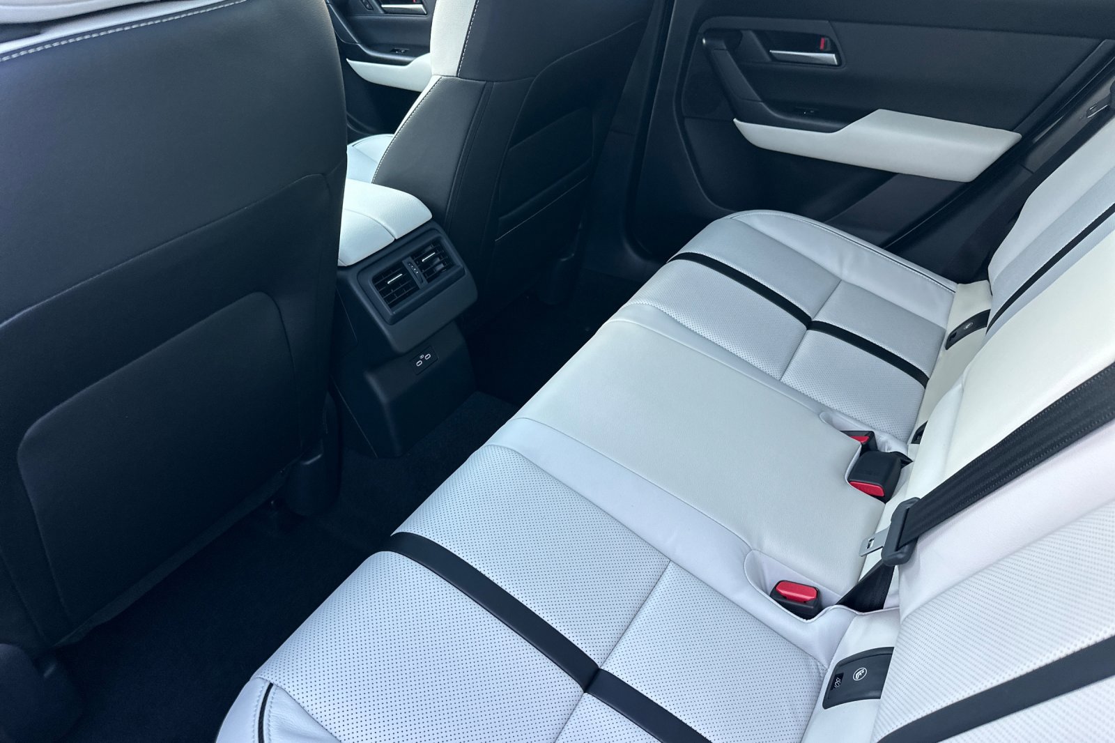 New 2026 MAZDA CX-50 AWD 2.5 S w/ Cargo Package image 13