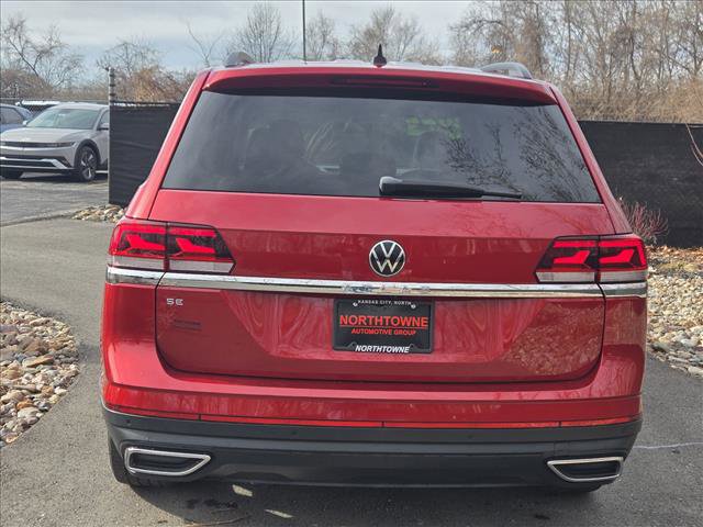 Certified 2022 Volkswagen Atlas SE w/ Panoramic Sunroof Package image 4