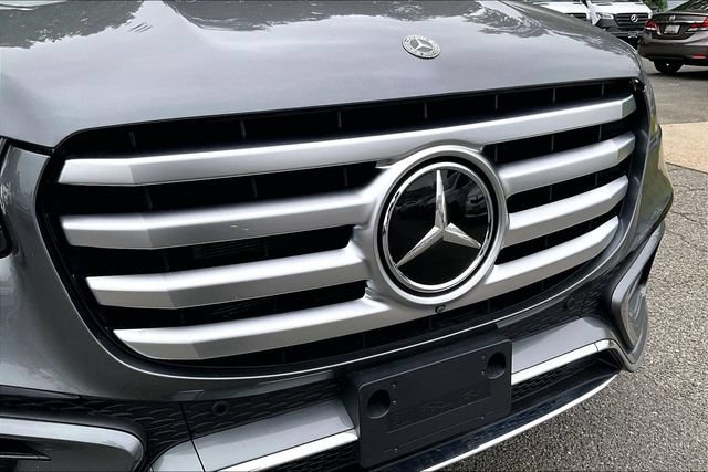 Used 2025 Mercedes-Benz GLS 450 4MATIC image 6