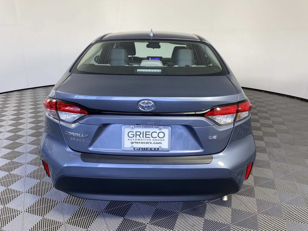 Used 2025 Toyota Corolla LE FWD image 7
