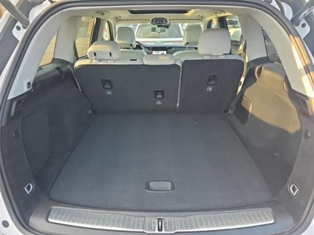 Used 2022 Jeep Grand Cherokee Overland w/ Advanced Protech Group III image 12