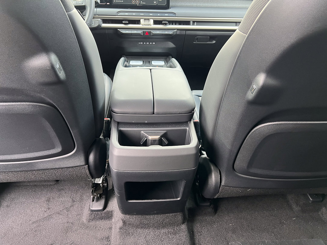 Used 2027 Kia Telluride S image 37