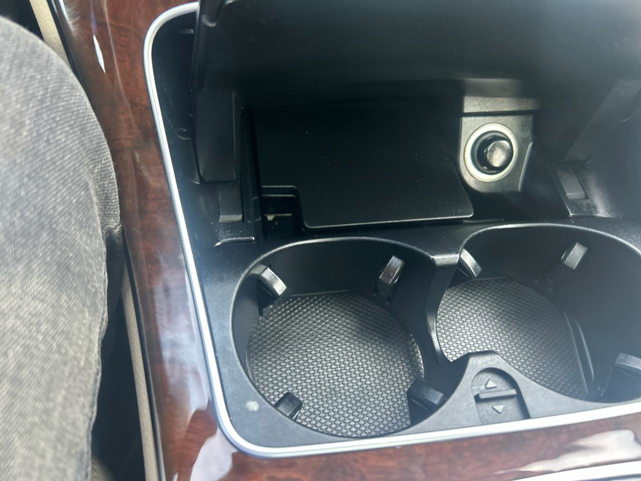 Used 2017 Mercedes-Benz GLC 300 4MATIC w/ Premium 1 Package image 23