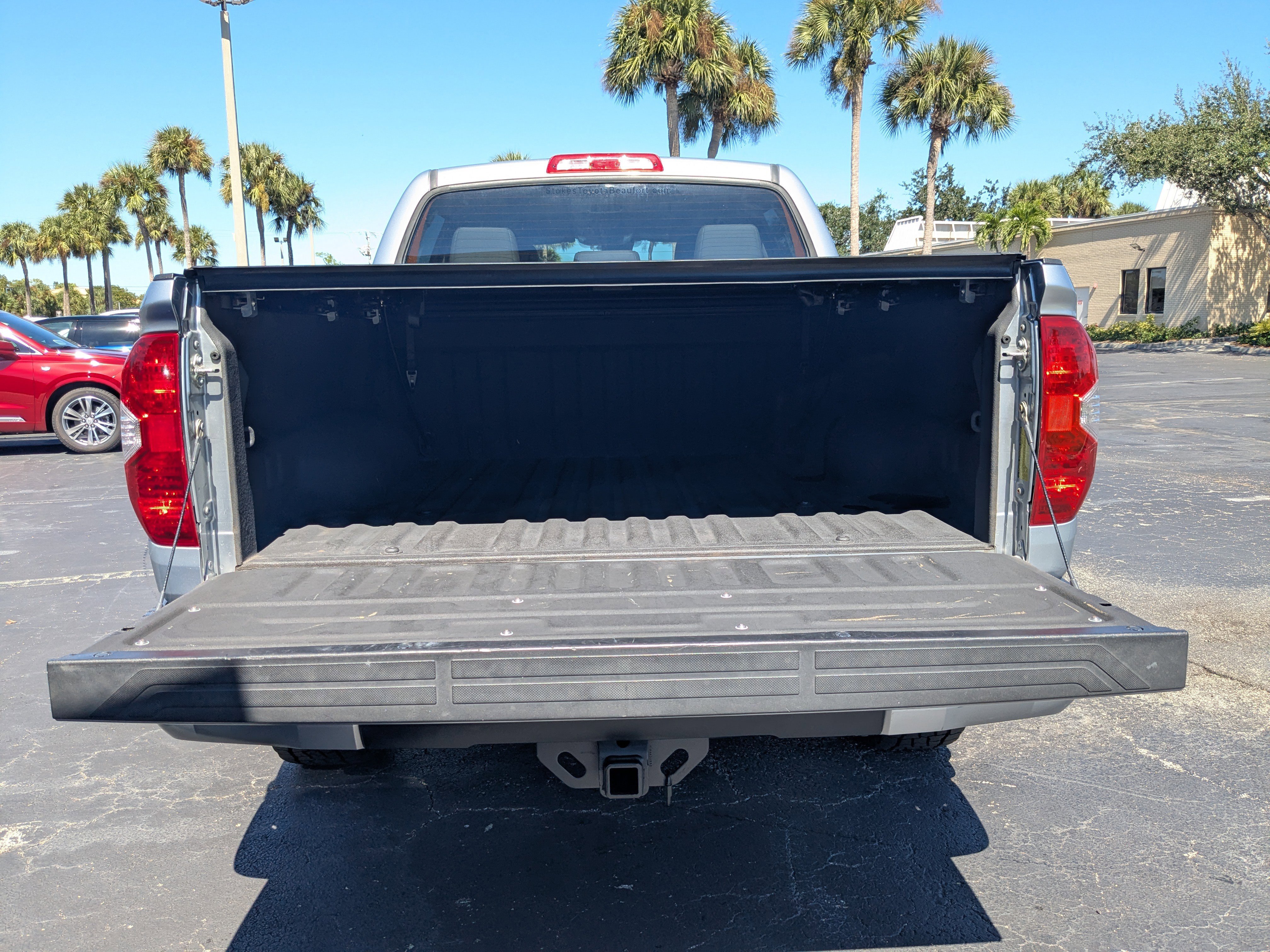 Used 2019 Toyota Tundra Limited w/ Limited Premium Package image 11