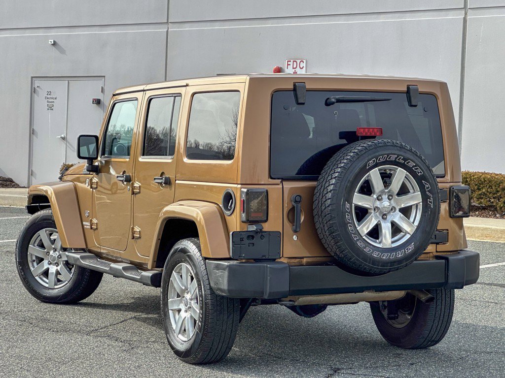 Used 2011 Jeep Wrangler Unlimited 70th Anniversary w/ Connectivity Group image 15