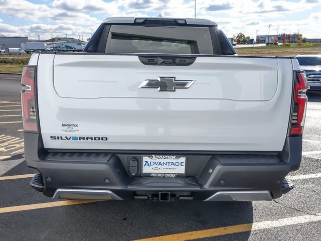 New 2026 Chevrolet Silverado EV Trail Boss image 6
