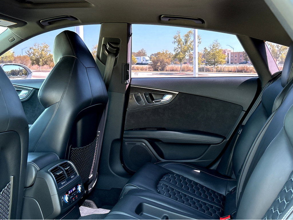 Used 2017 Audi RS 7 Prestige image 18