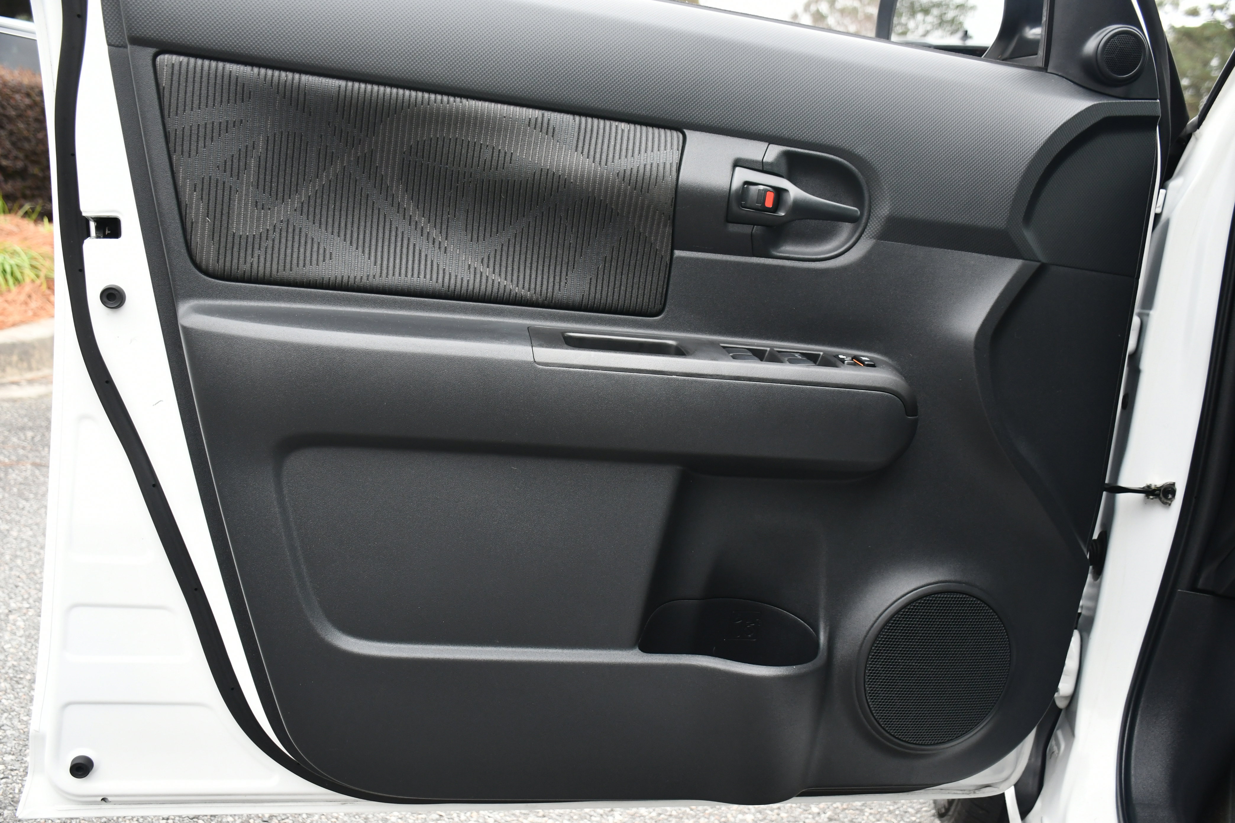 Used 2015 Scion xB image 13