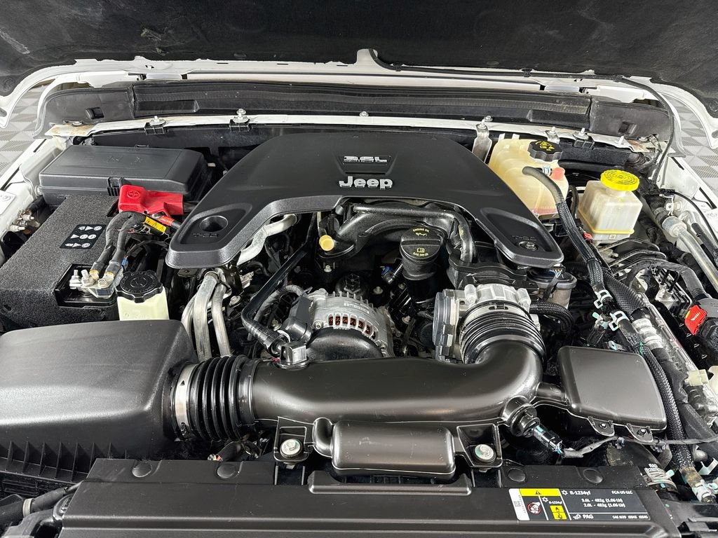 Used 2020 Jeep Gladiator Rubicon AWD/4WD image 28