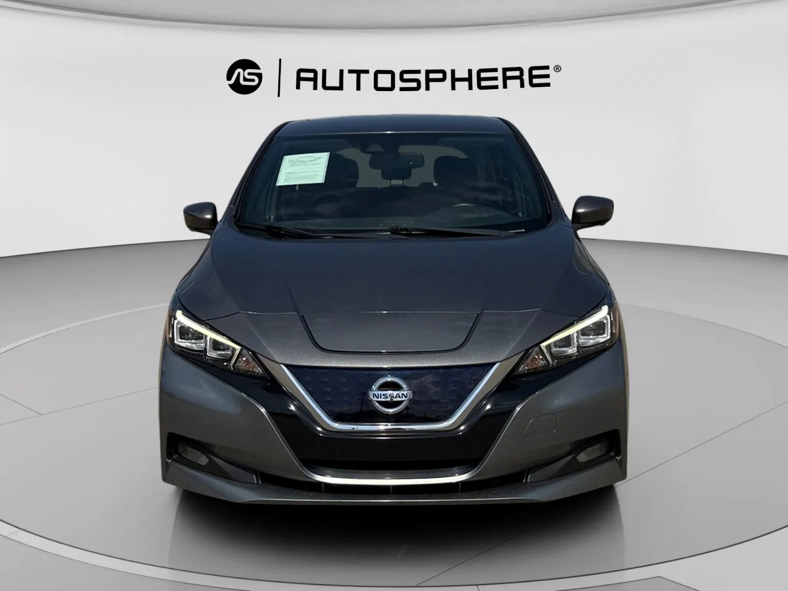 Used 2020 Nissan Leaf SV w/ SV Technology Package image 2
